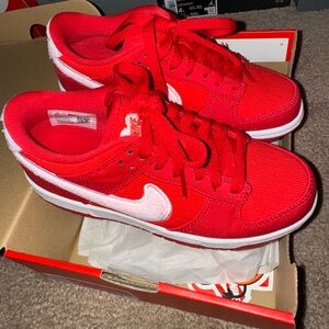 Nike dunk valentines Day 2024